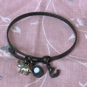 Vintage Good luck Charm hammered metal bracelet jewelry horseshoe,elephant,stone